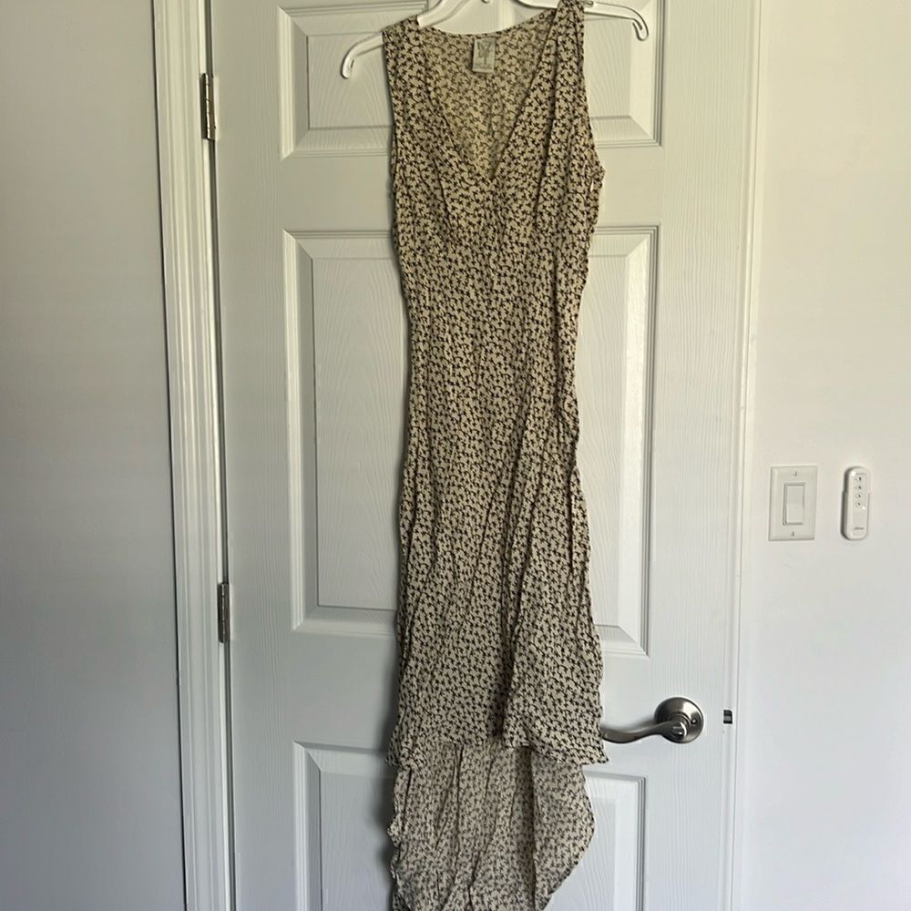 Super Cute Summer Dress - Low Cut - Long in Back - Size Small